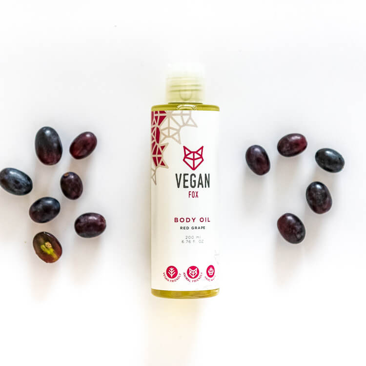 body-oil-red-grape-ingredients-vegan Red grape body oil vegan fox hand made