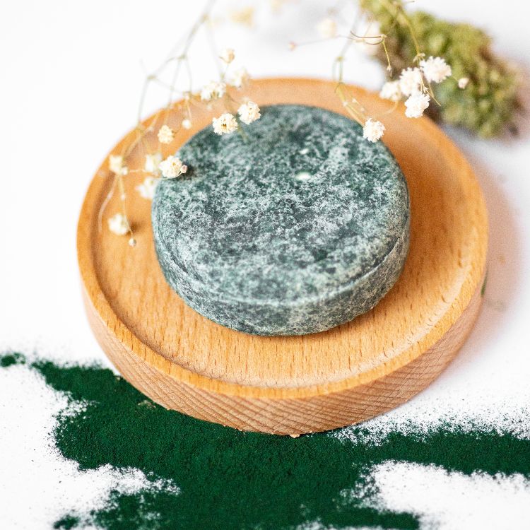 shampoo-bar-all-hair-types-wood-vegan natural solid shampoo shampoo bar all type hair vegan fox hand made